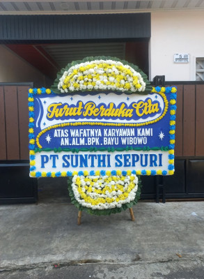 Papan Bunga Duka di Pamek