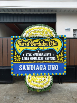Papan Bunga Duka di Pamek