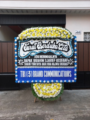 Papan Bunga Duka di Pamek